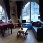 欧湖餐厅酒店 酒店 茹普特河畔巴斯特尔