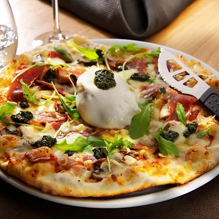 Hotel Restaurant Du Du Roc 2*