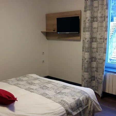 Restaurant Du Du Roc 호텔 Basse-sur-le-Rupt