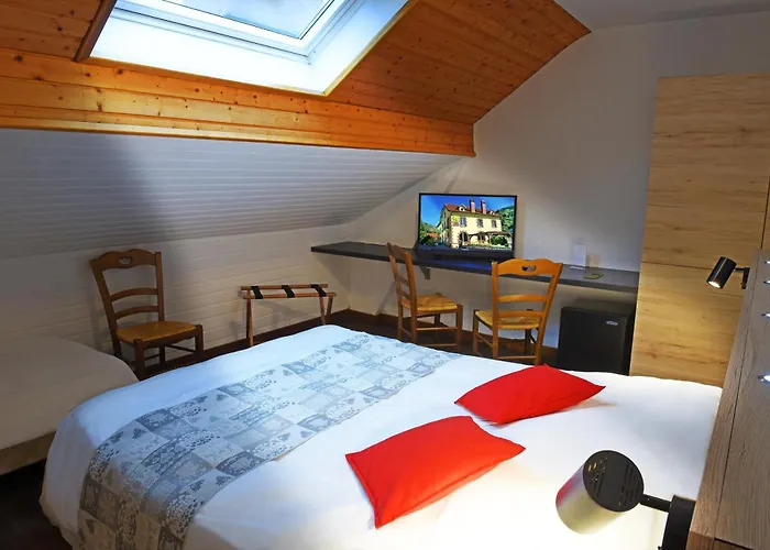 Отель Restaurant Du Du Roc 2*