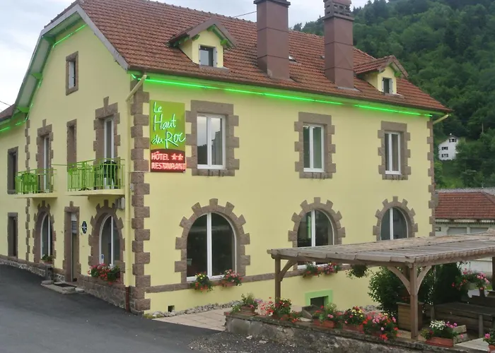 欧湖餐厅酒店 2* 茹普特河畔巴斯特尔