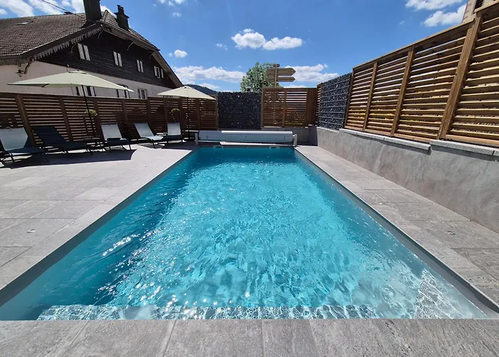 欧湖餐厅酒店 酒店