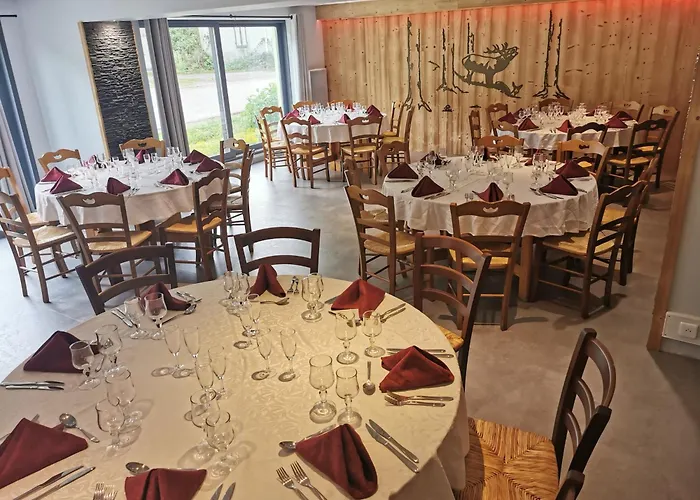 欧湖餐厅酒店 茹普特河畔巴斯特尔