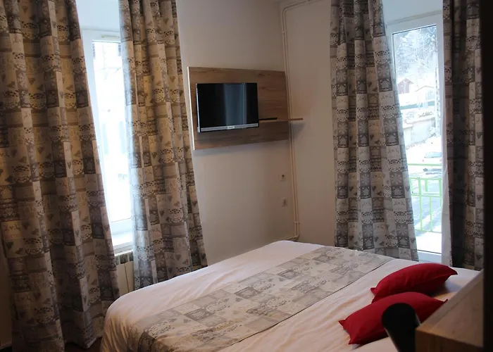 Restaurant Du Du Roc Отель 2*